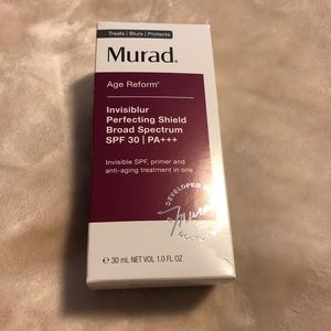 Murad age reform invisiblur broad spectrum SPF
